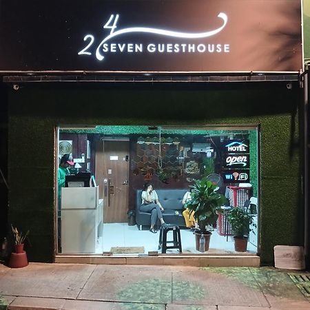 24Seven Guesthouse Kuala Lumpur Luaran gambar